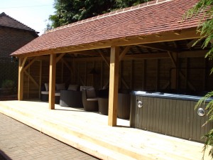 Roofed Leisure room with decking