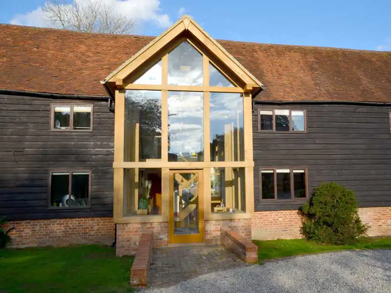 Grand Oak Framed Entrance