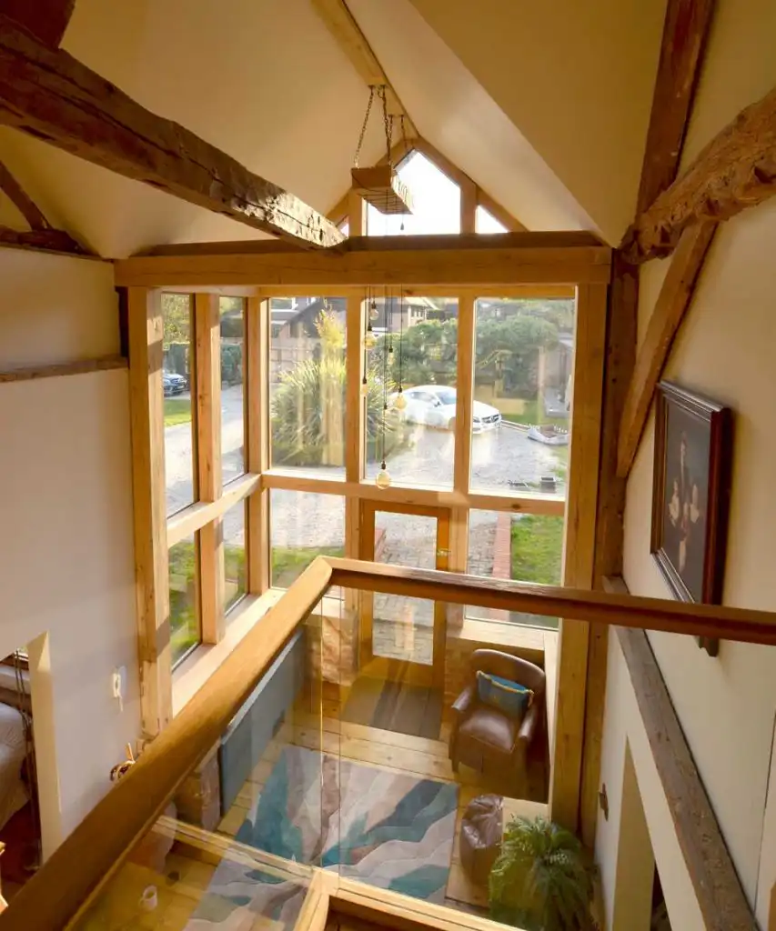 Beautiful Oak Grand Building by the Oak Glasshouse Company